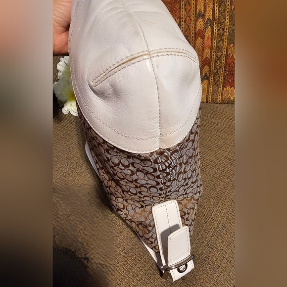 Coach White Leather Tan Logo Adjustable Crossbody Shoulder Bag NWOT - Picture 10 of 15